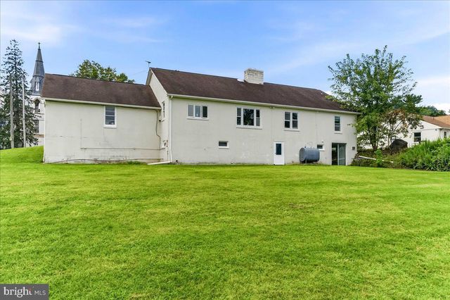 1679 HORSESHOE PIKE, Glenmoore, PA 19343