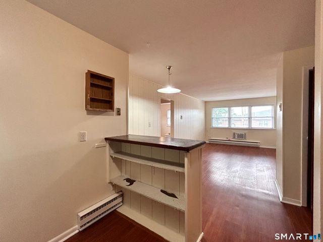 65 Donna Drive C1, New Haven, CT 06513