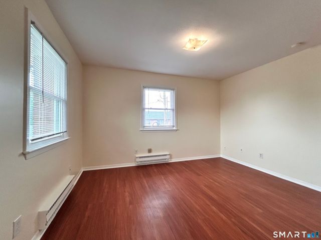 65 Donna Drive C1, New Haven, CT 06513