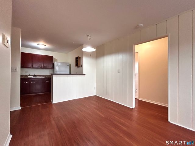 65 Donna Drive C1, New Haven, CT 06513