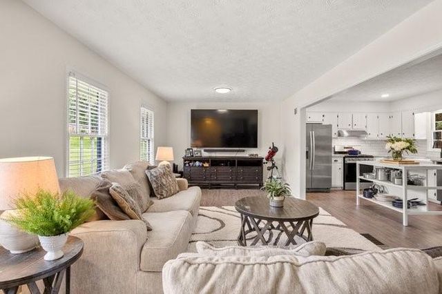 3031 Frankie Lane, Duluth, GA 30096