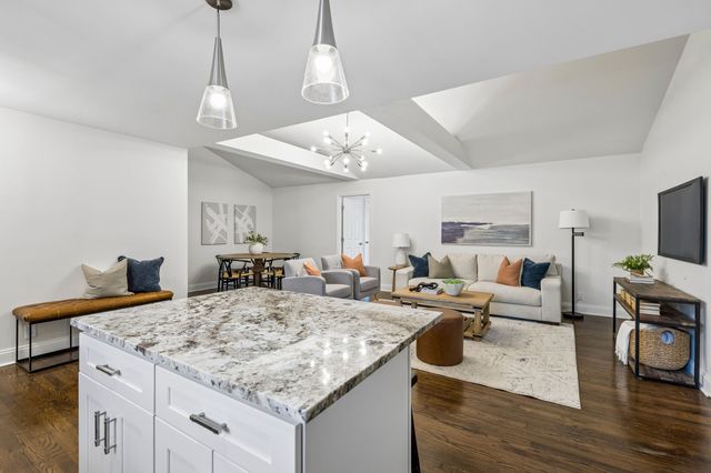 5008 Suter Dr, Nashville, TN 37211