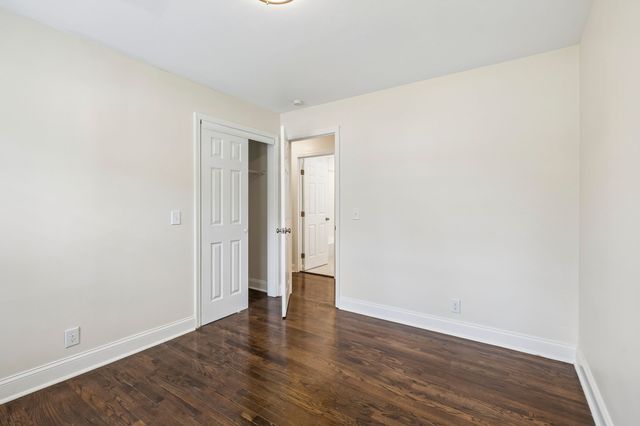 5008 Suter Dr, Nashville, TN 37211