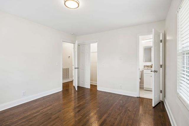 5008 Suter Dr, Nashville, TN 37211