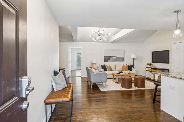 5008 Suter Dr, Nashville, TN 37211