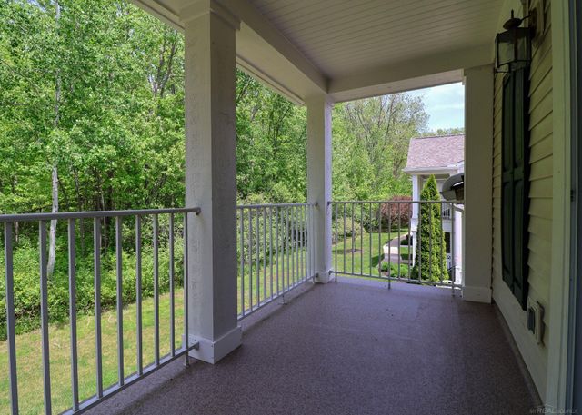 25675 Maritime Circle North Circle, Harrison Twp, MI 48045