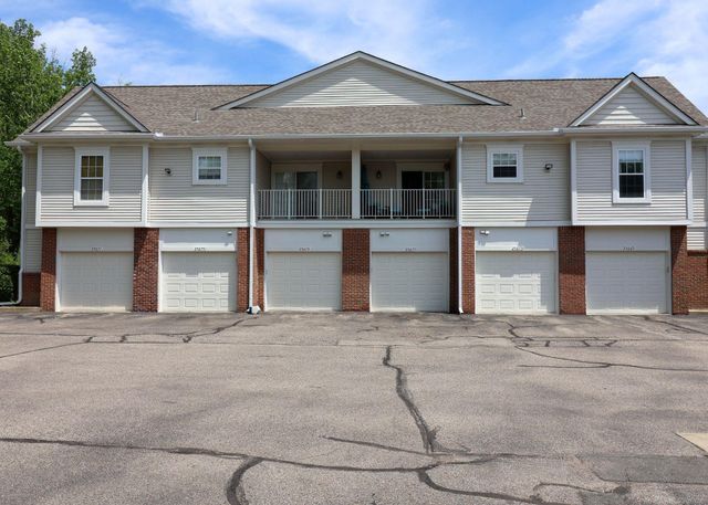 25675 Maritime Circle North Circle, Harrison Twp, MI 48045
