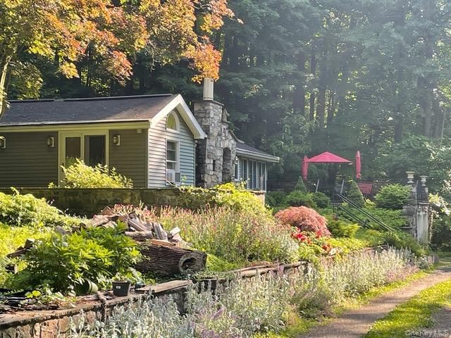 46 Gallows Hill Road, Cortlandt Manor, NY 10567