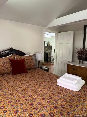 46 Gallows Hill Road, Cortlandt Manor, NY 10567