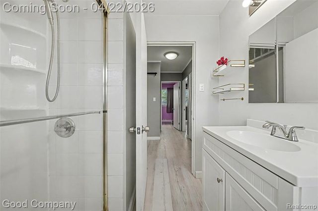 10280 Troy Street, Oak Park, MI 48237