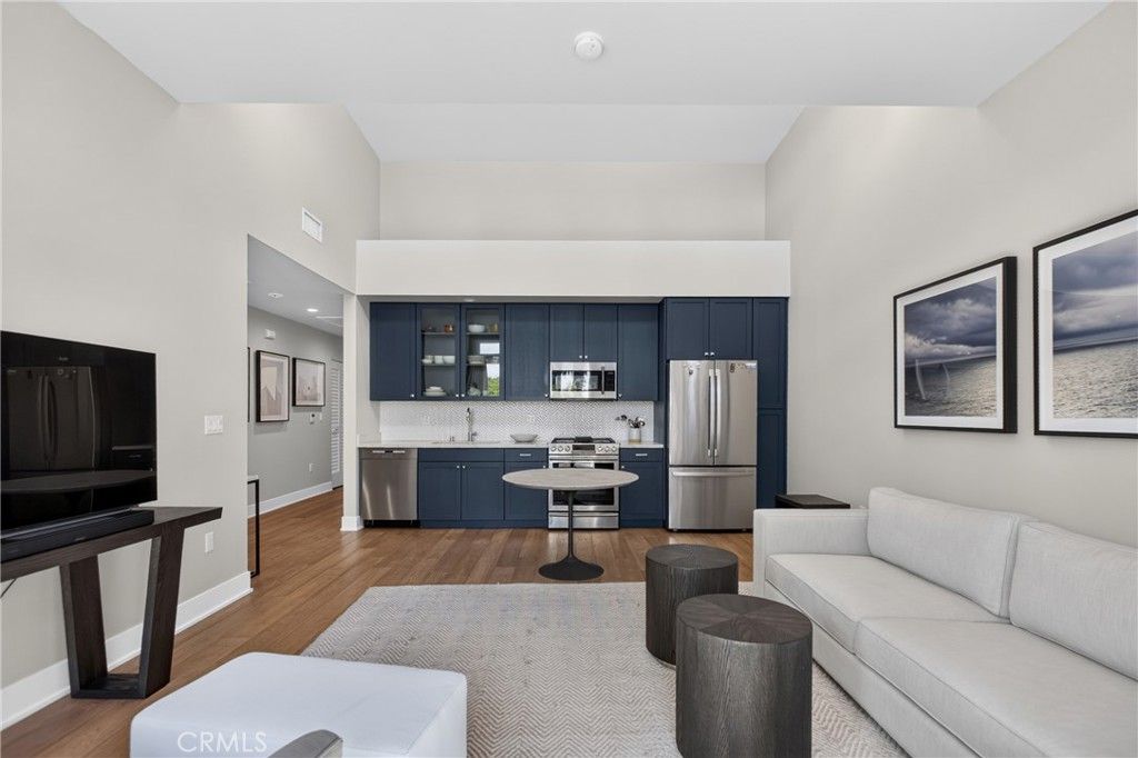 125 Hurlbut Street 202, Pasadena, CA 91105 — photo 2