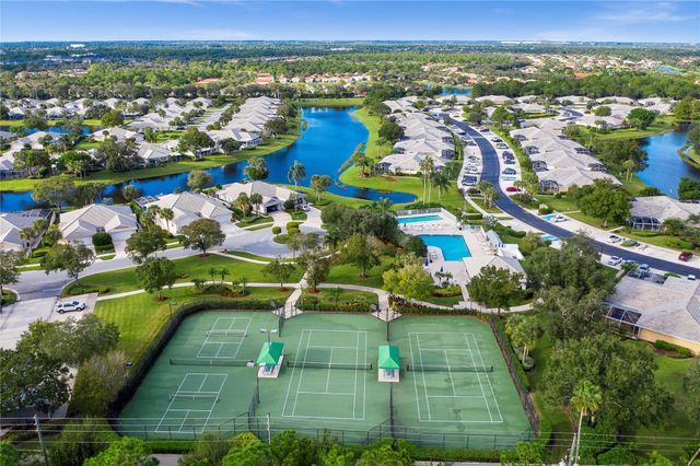 1202 NW Sun Terrace Cir Apt D, Port St Lucie, FL 34986