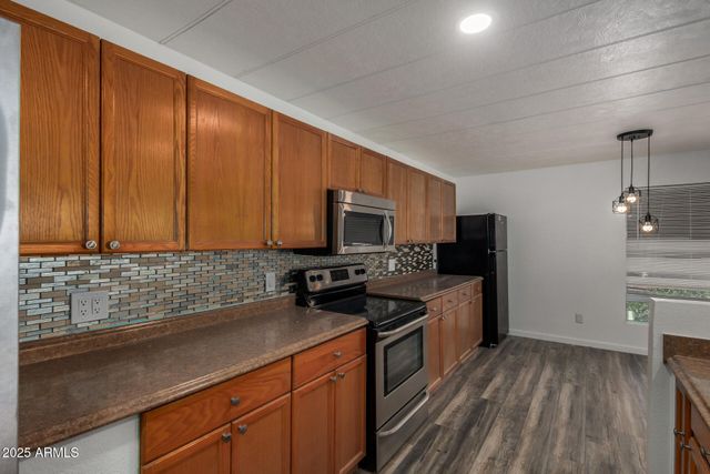 2650 W UNION HILLS Drive 82, Phoenix, AZ 85027