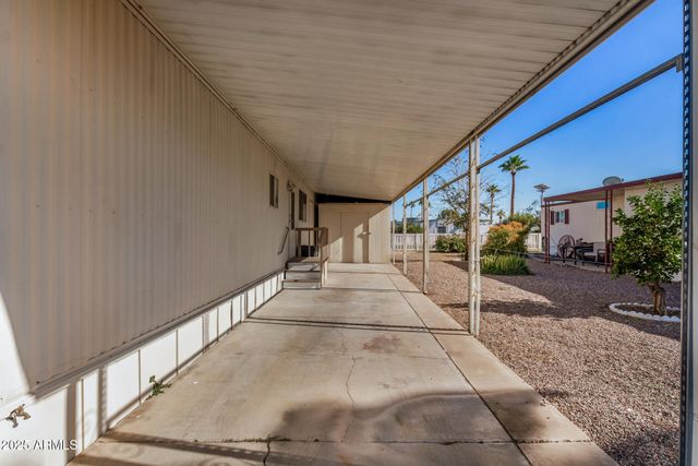 2650 W UNION HILLS Drive 82, Phoenix, AZ 85027