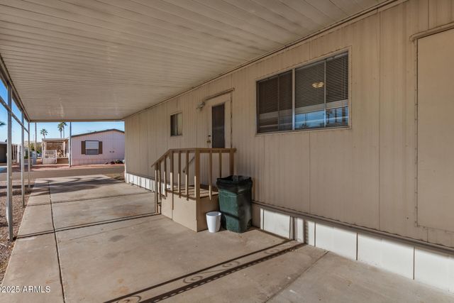 2650 W UNION HILLS Drive 82, Phoenix, AZ 85027