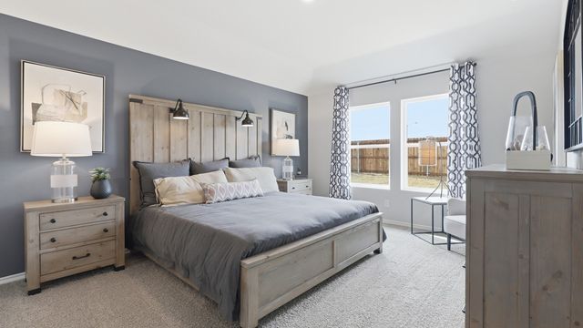 10805 BLOODSTONE Drive, Fort Worth, TX 76036