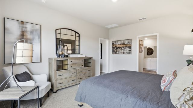 10805 BLOODSTONE Drive, Fort Worth, TX 76036