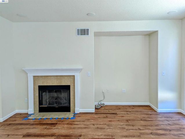 1455 Paradise Ln, Brentwood, CA 94513