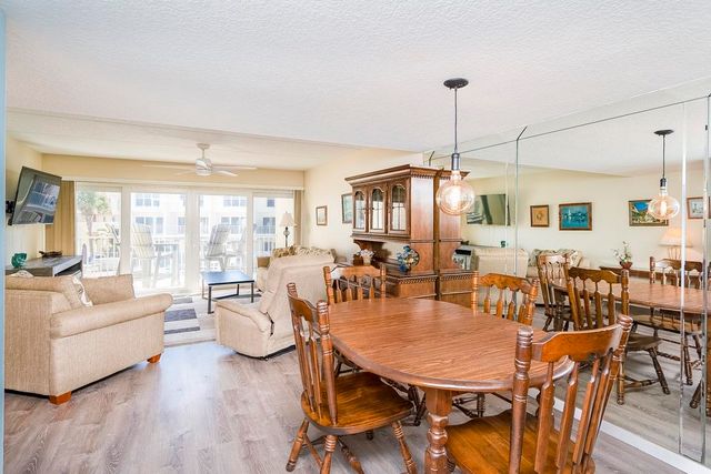 390 A1A Beach Blvd 18, St Augustine, FL 32080