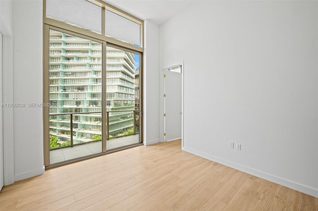 2655 S Bayshore Dr 805, Miami, FL 33133