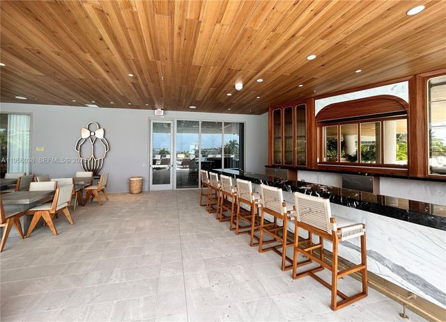 2655 S Bayshore Dr 805, Miami, FL 33133