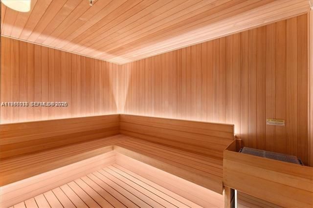 2655 S Bayshore Dr 805, Miami, FL 33133