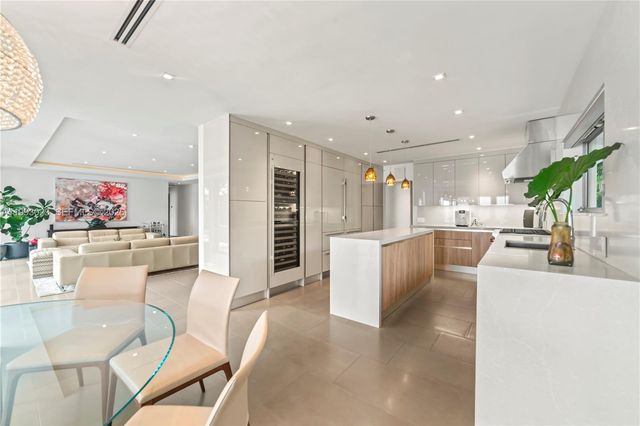 9301 N Bayshore Dr, Miami Shores, FL 33138
