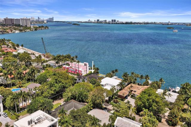 9301 N Bayshore Dr, Miami Shores, FL 33138