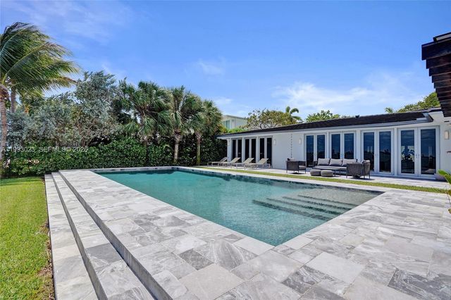 9301 N Bayshore Dr, Miami Shores, FL 33138