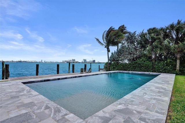 9301 N Bayshore Dr, Miami Shores, FL 33138