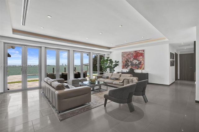9301 N Bayshore Dr, Miami Shores, FL 33138