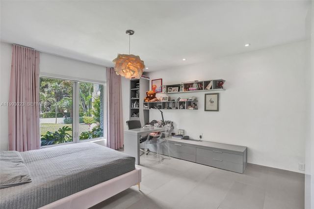 9301 N Bayshore Dr, Miami Shores, FL 33138