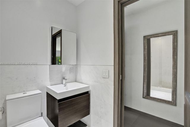 9301 N Bayshore Dr, Miami Shores, FL 33138