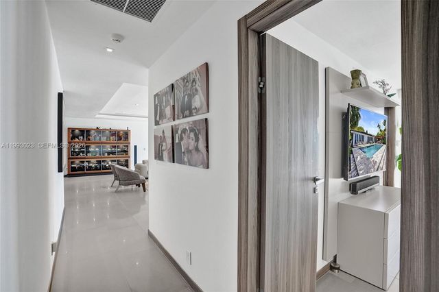 9301 N Bayshore Dr, Miami Shores, FL 33138
