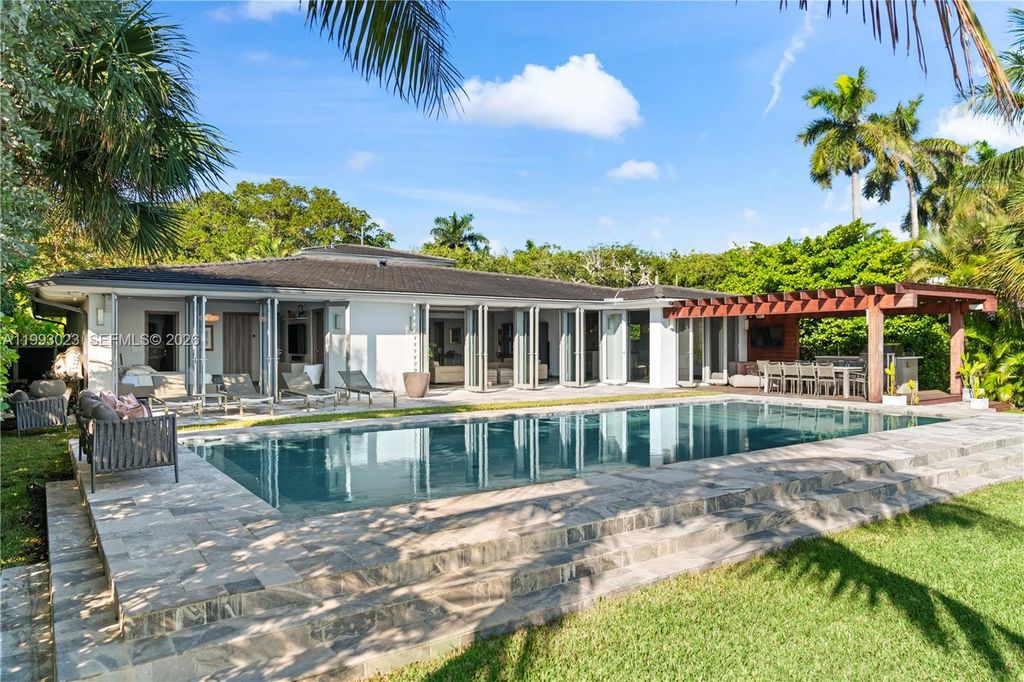 Image 14 of property listing at 9301 N Bayshore Dr, Miami Shores, FL 33138
