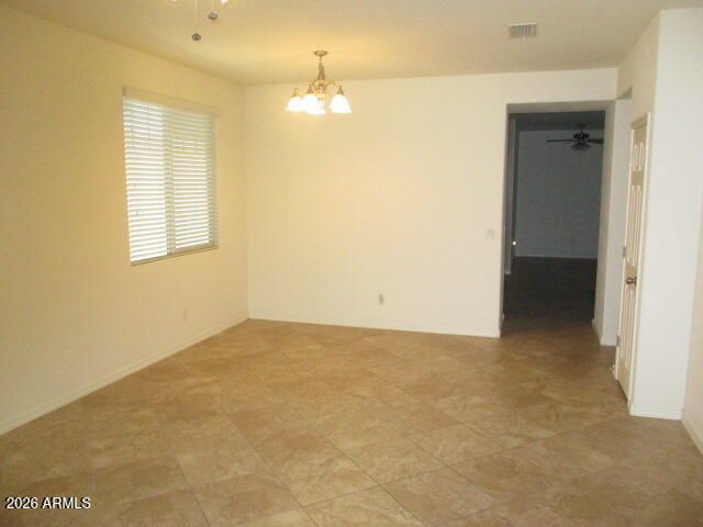 2950 E GLENHAVEN Drive, Phoenix, AZ 85048