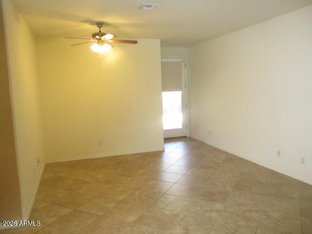 2950 E GLENHAVEN Drive, Phoenix, AZ 85048
