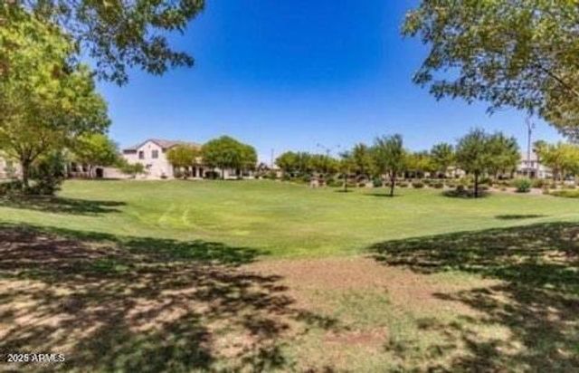 2956 E Franklin Avenue, Gilbert, AZ 85295