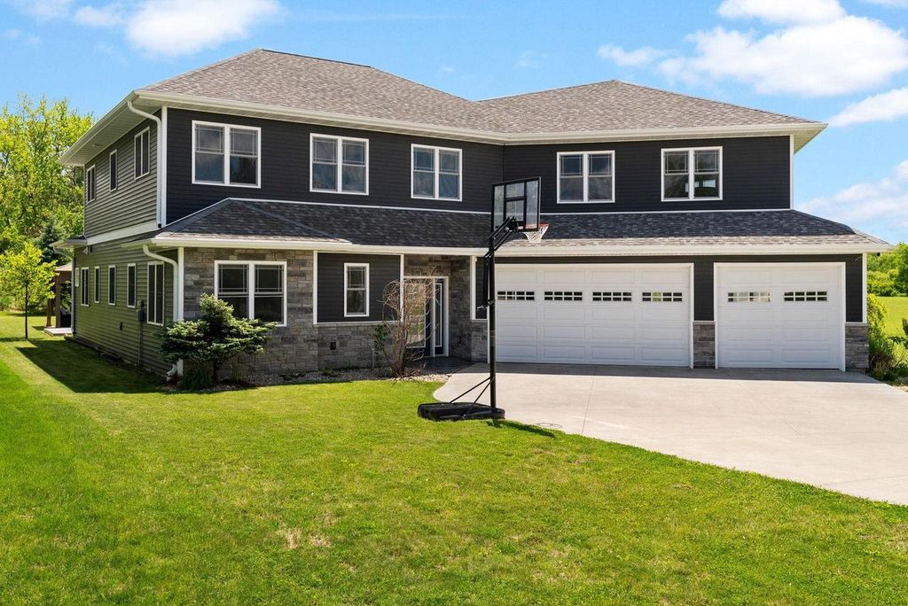 4307 Bellgrove Lane, Madison, WI 53704