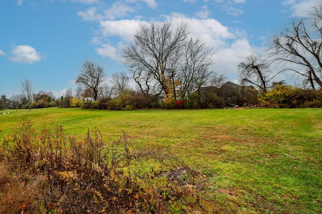 52 Cimarron Road, Middletown, CT 06457