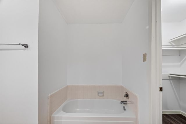 10031 Sagemill Drive, Houston, TX 77089