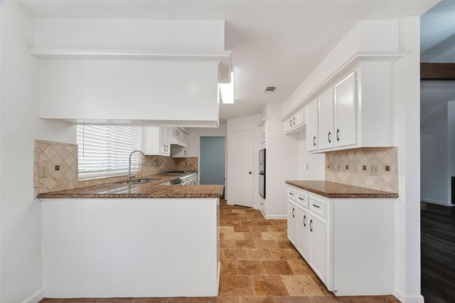 10031 Sagemill Drive, Houston, TX 77089