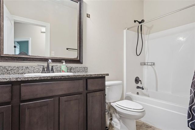 3254 Finwood Dr Drive, Lake Charles, LA 70607