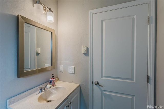 923 S Ouray Street, Aurora, CO 80017
