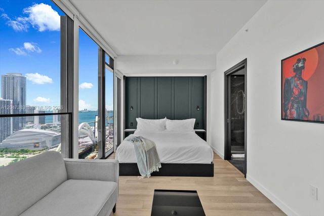 20 NE 11th Street 3105, Miami, FL 33132