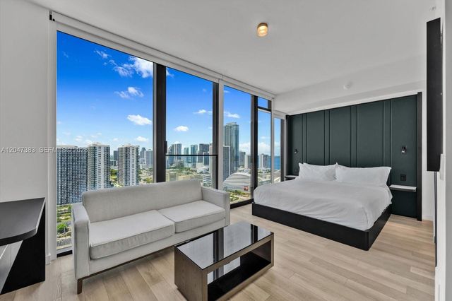 20 NE 11th Street 3105, Miami, FL 33132