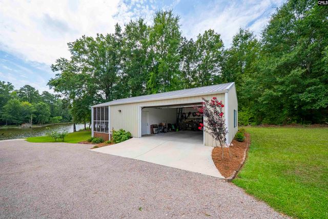 2068 Blacksgate E, Prosperity, SC 29127