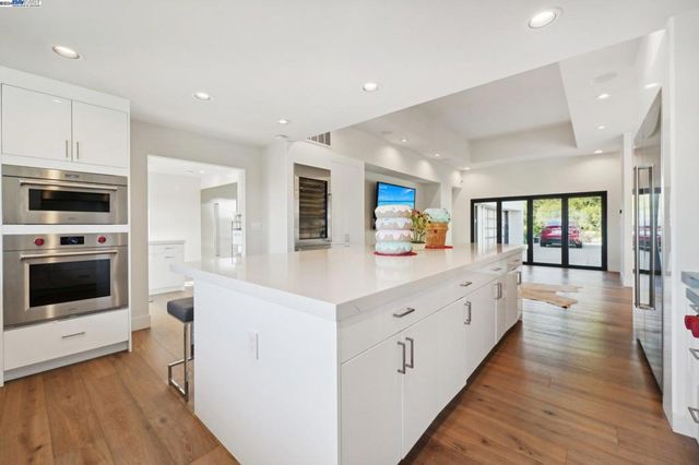 140 South Ct, Alamo, CA 94507