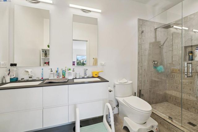 140 South Ct, Alamo, CA 94507