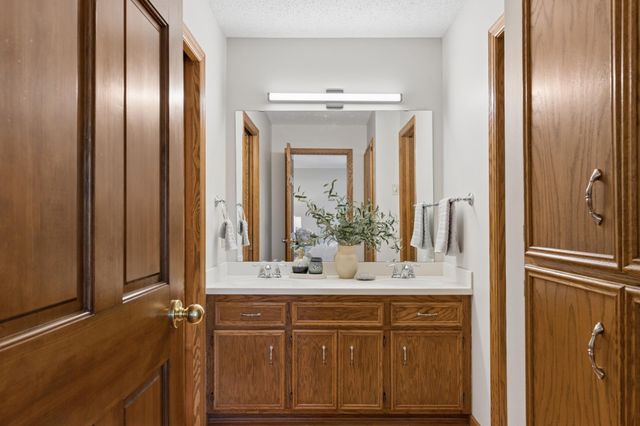 1363 Chatterton Road, Eagan, MN 55123